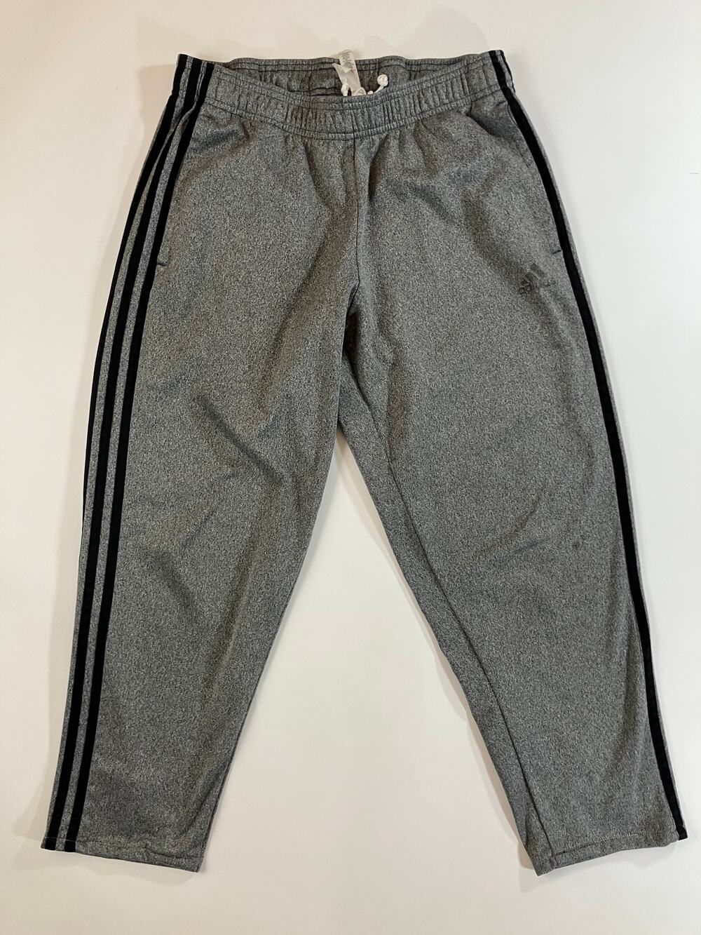 Adidas Essentials Men’s Medium Gray 3 Stripe Tricot Track Pants (25" Inseam)